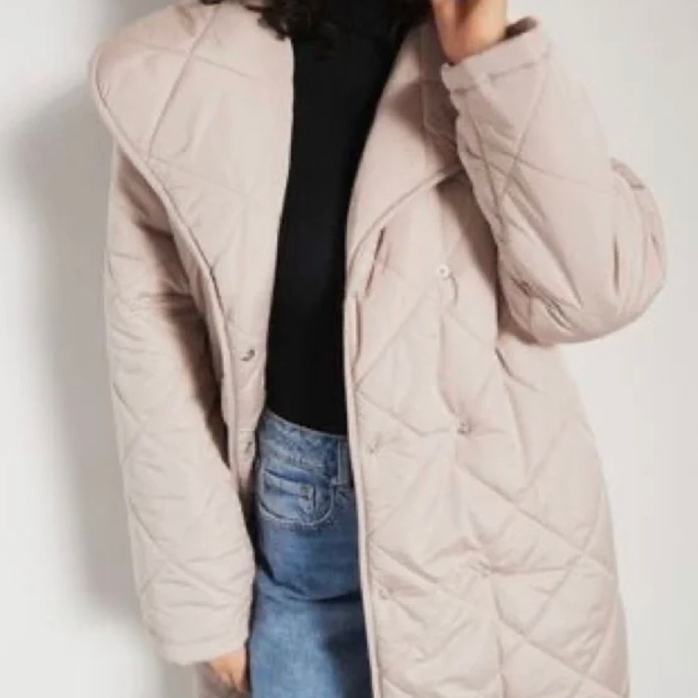 Long Quilted Puffer Jacket - Picture 3 of 3